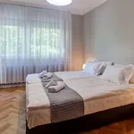 Spacious Flat Close To The American Embassy, Free Parking Place *