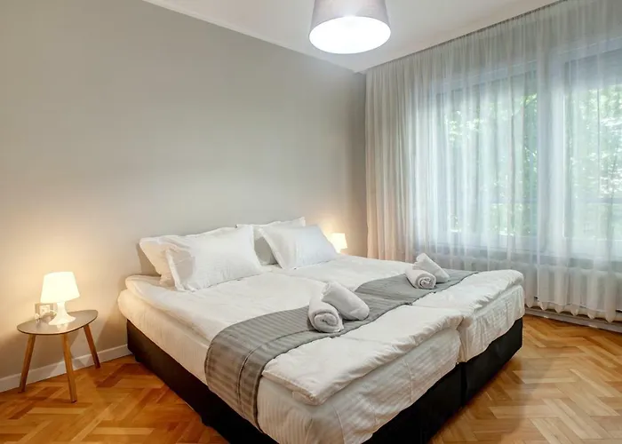 Spacious Flat Close To The American Embassy, Free Parking Place * Sofia