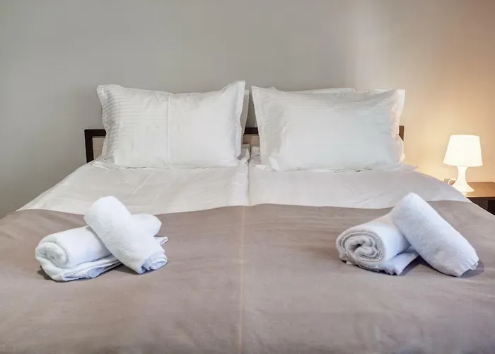 Lejlighed Spacious Flat Close To The American Embassy, Free Parking Place *