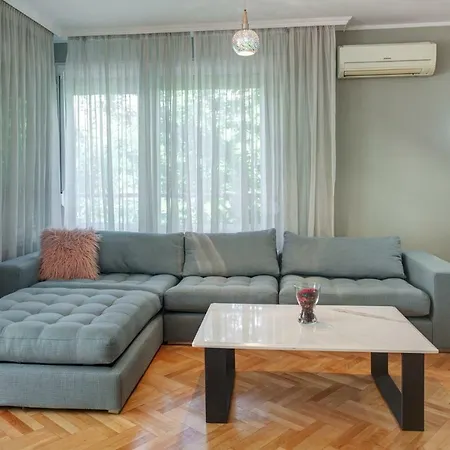 Spacious Flat Close To The American Embassy Apartment