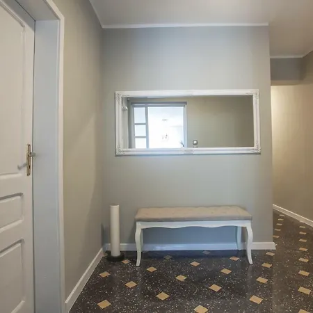 Spacious Flat Close To The American Embassy, Free Parking Place 아파트 소피아